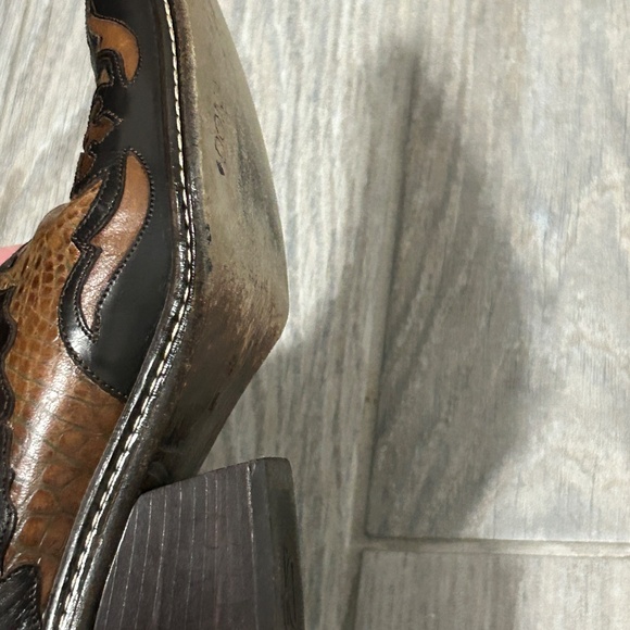 Women's Donald J. Pliner Black/Tan Western Shoe Boot/Mule/Clog - 6-6.5 - Picture 8 of 9